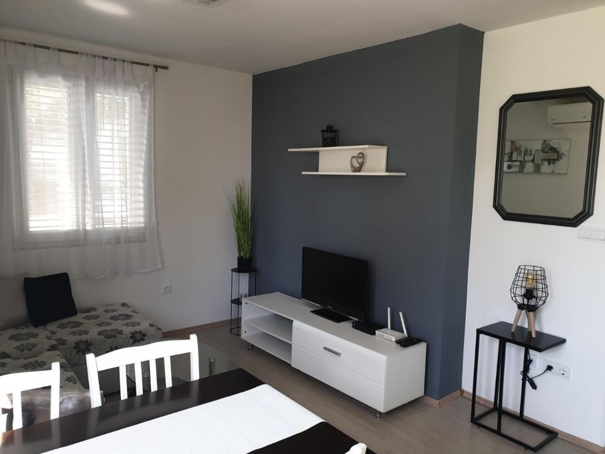 Ivy'S Place Пореч Экстерьер фото