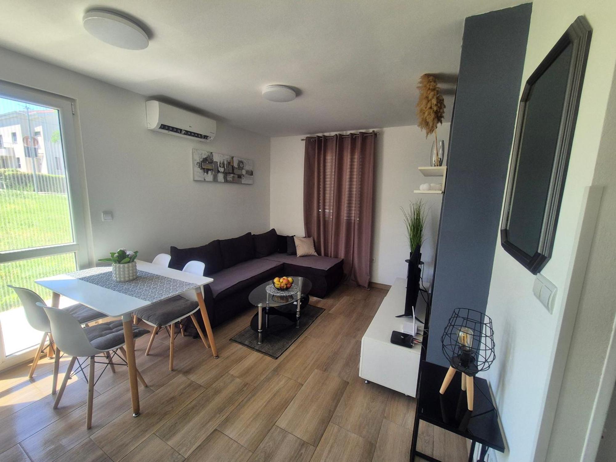 Ivy'S Place Пореч Экстерьер фото